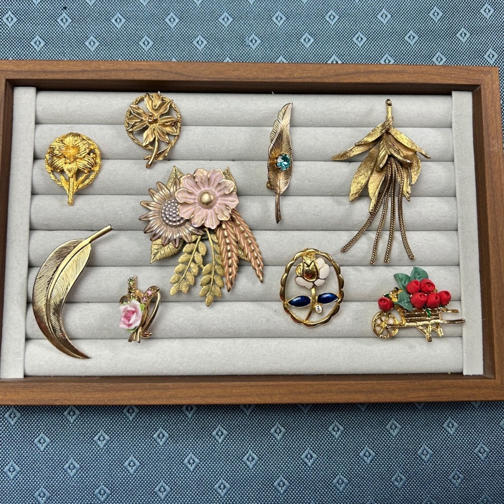 Floral Brooch Pin Lot Gold Tone Enamel Leaf Rose Wheelbarrow 9pc Set Vintage